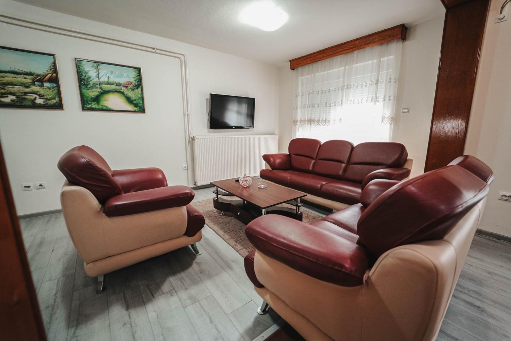 B&B Passage Σρέμσκα Μιτρόβιτσα Εξωτερικό φωτογραφία